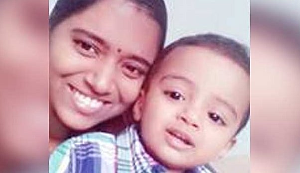 லிபியா குண்டு வெடிப்பு: கேரளாவைச் சேர்ந்த நர்ஸ், மகன் சாவு